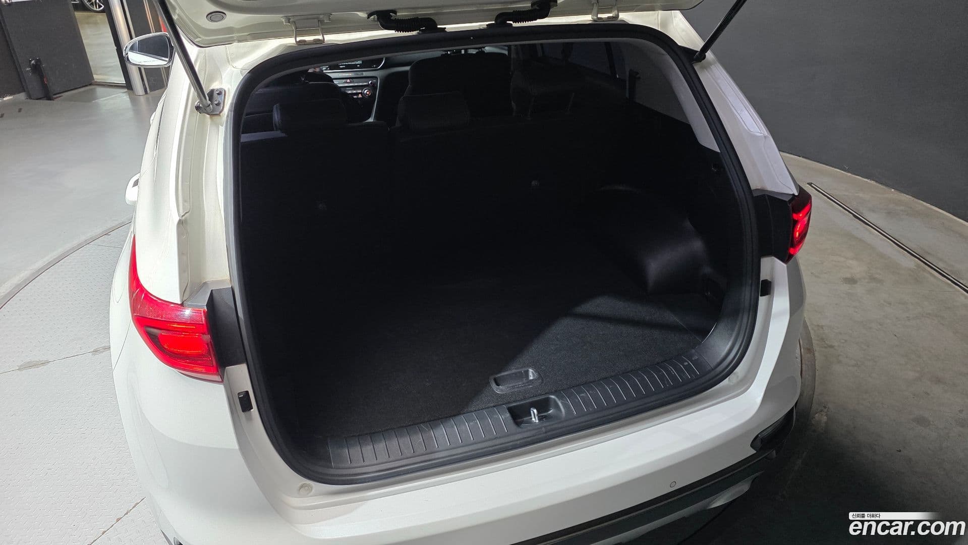 Main__Slider__Photo:Sportage Kia 2019.3-19