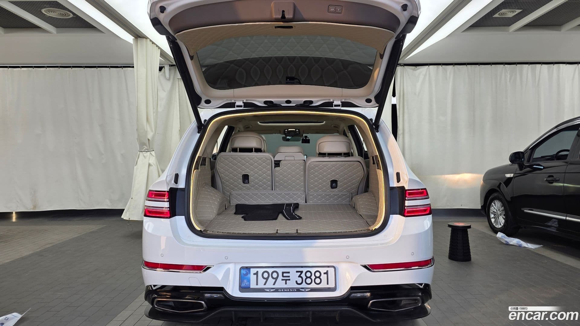 Main__Slider__Photo:GV80 Genesis 2023.5-19