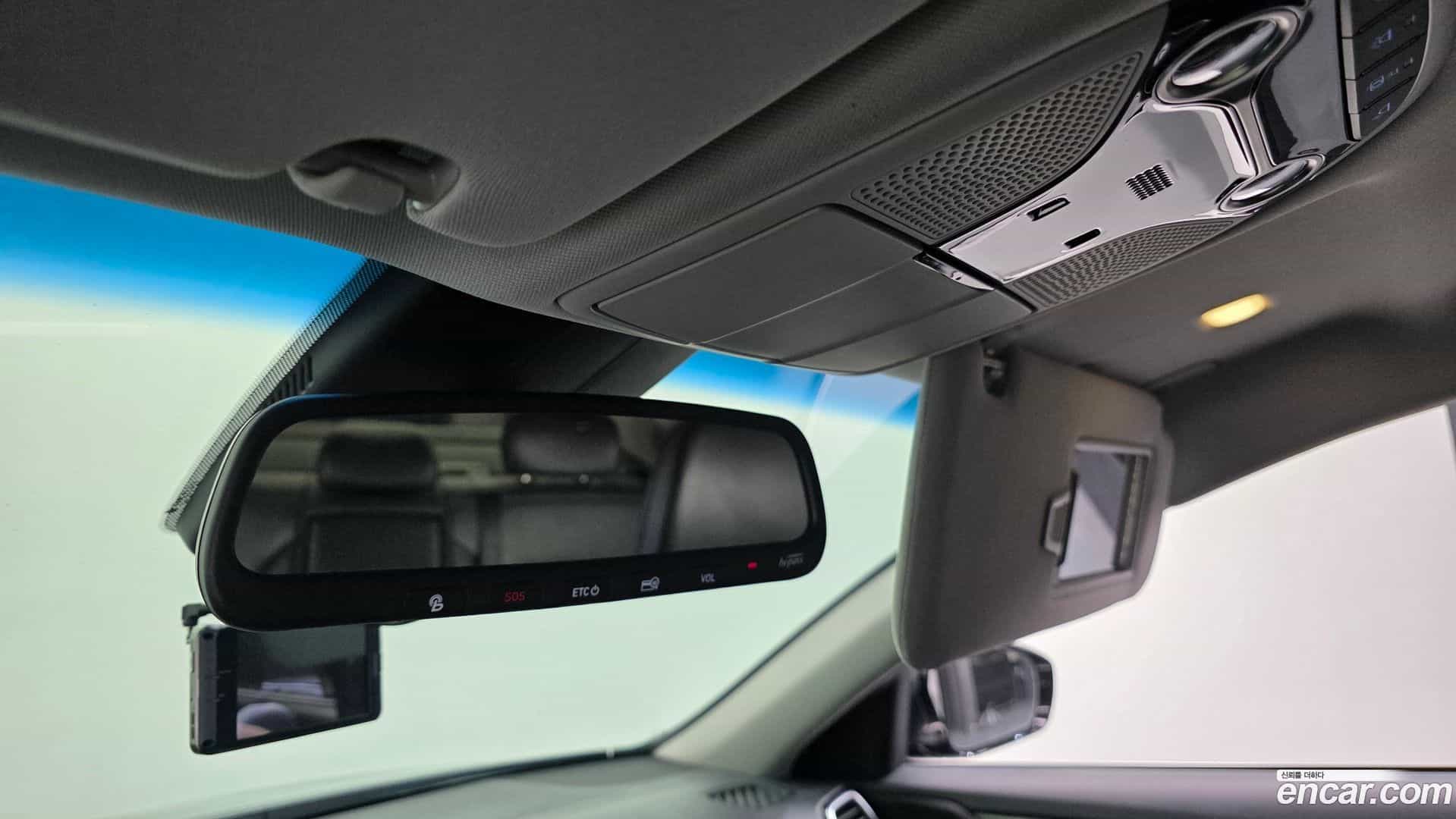 Grandeur Hyundai 2018.6-OPTION-018