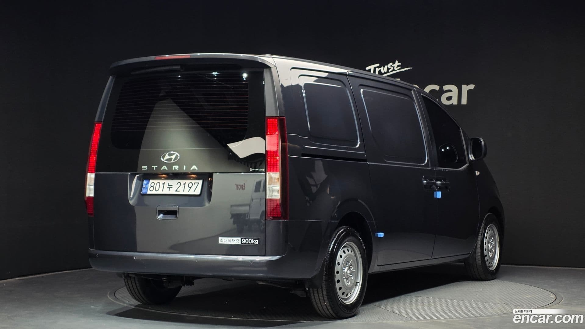 Main__Slider__Photo:Staria Hyundai 2023.8-1