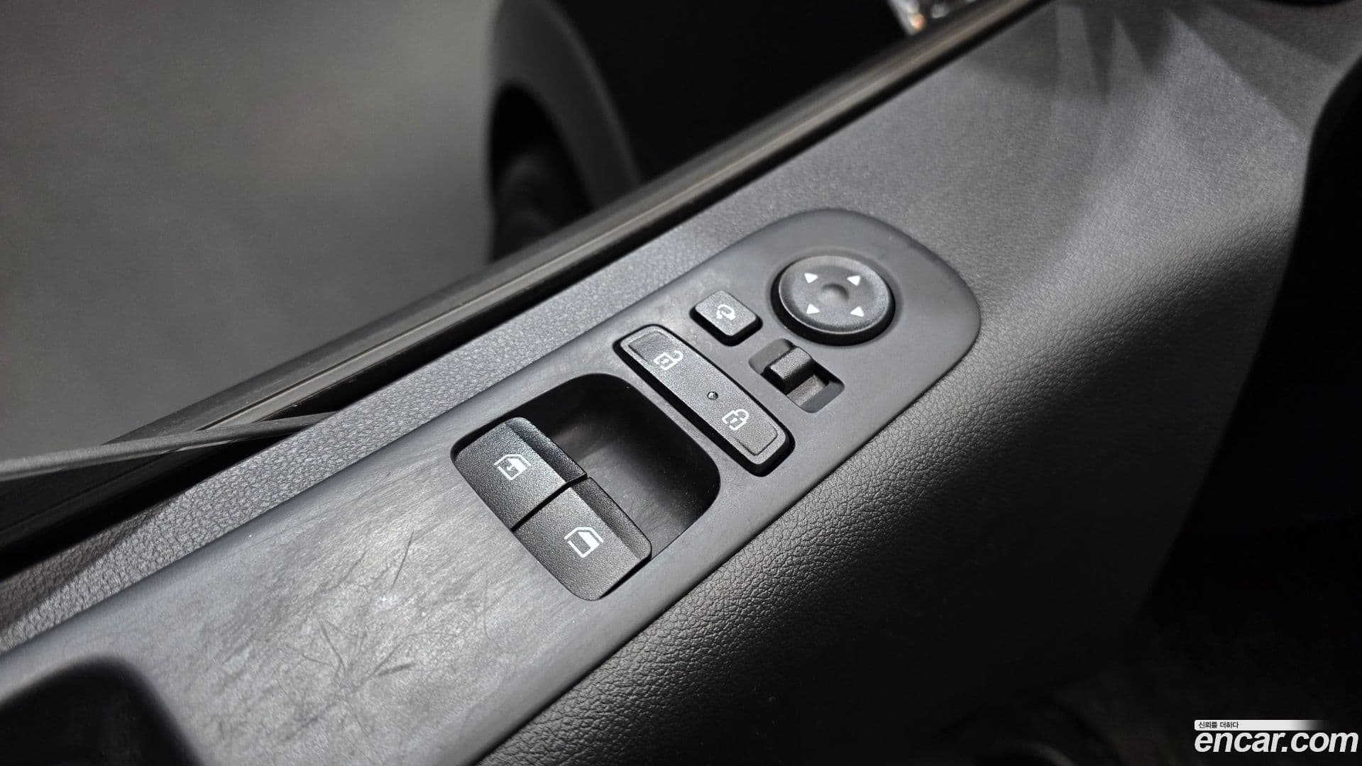 Main__Slider__Photo:Staria Hyundai 2023.8-15