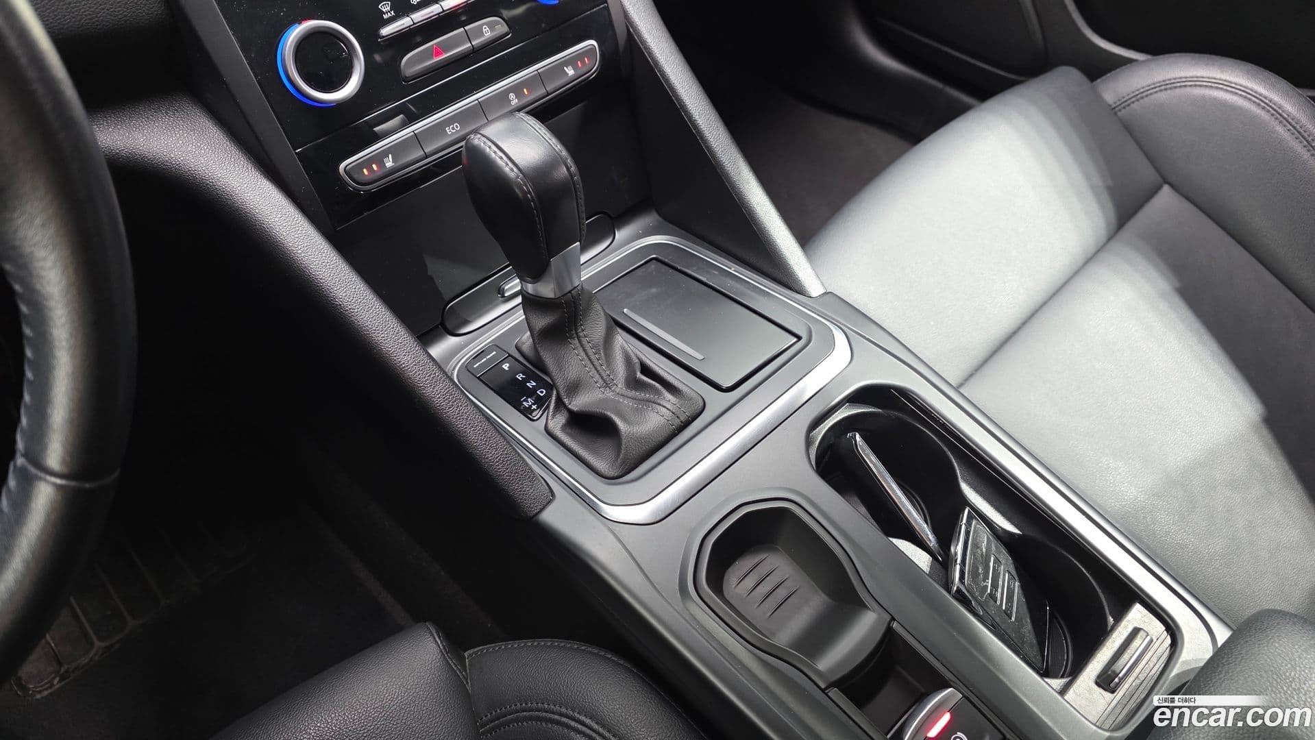 Main__Slider__Photo:SM6 Renault-KoreaSamsung 2016.4-8