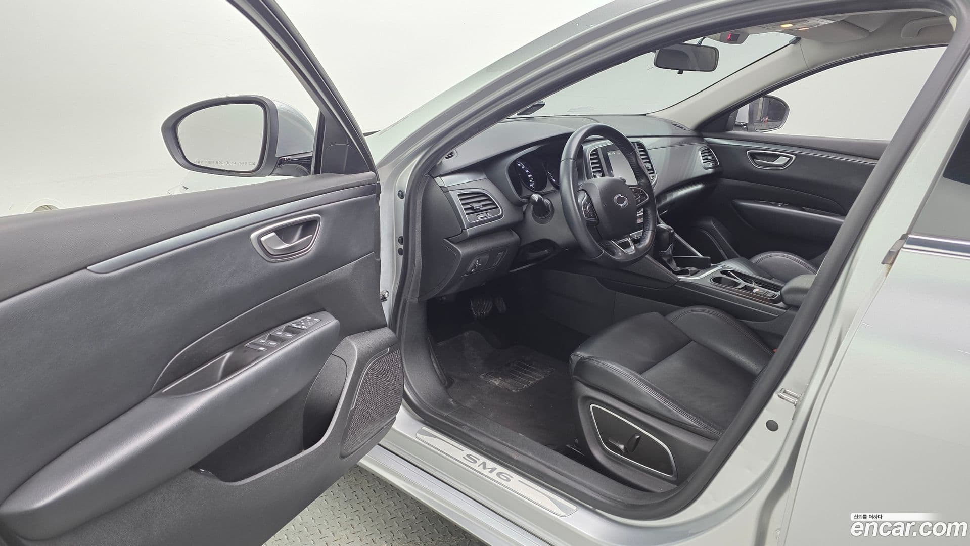 Main__Slider__Photo:SM6 Renault-KoreaSamsung 2016.4-9