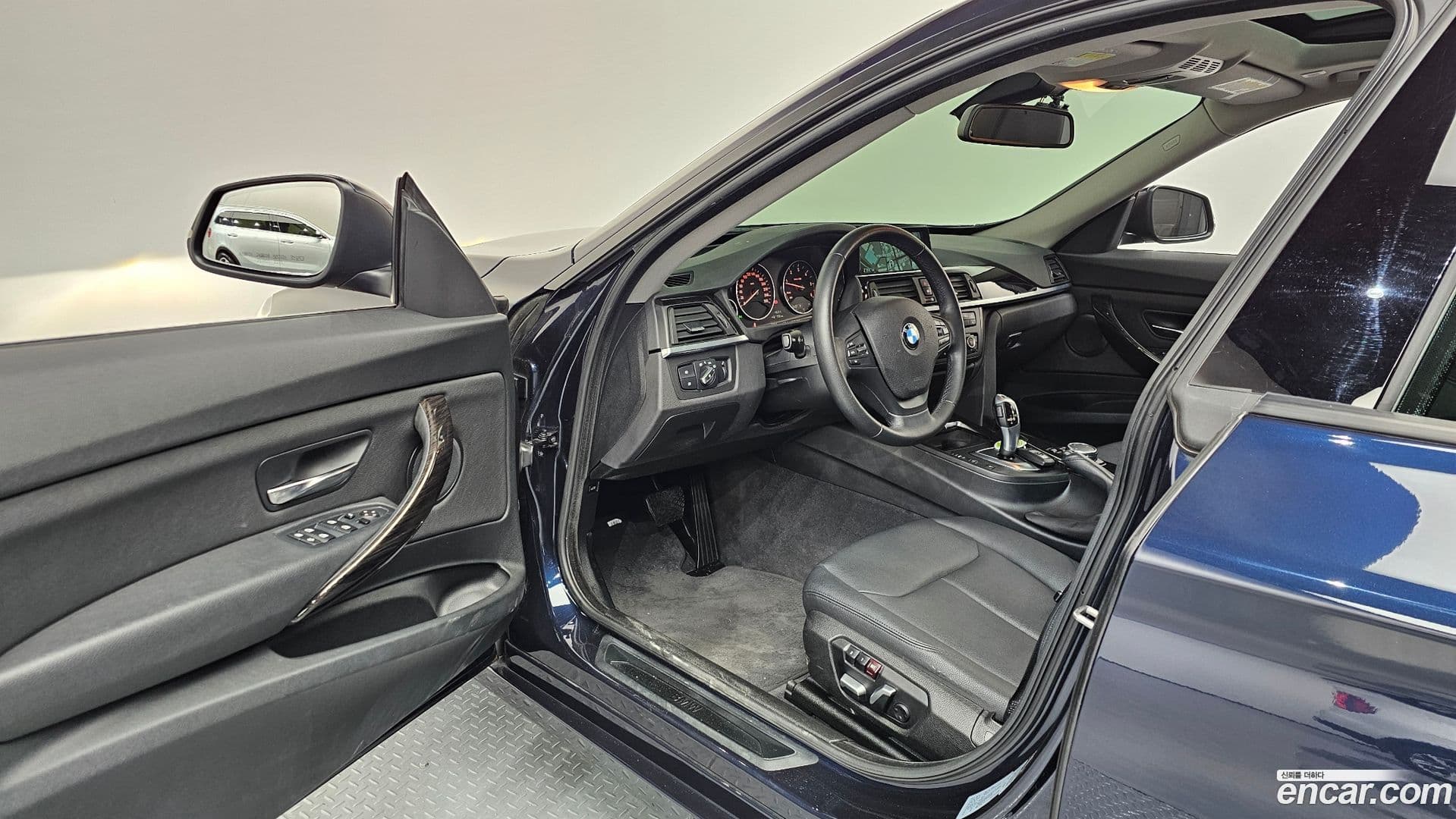 Main__Slider__Photo:Gran Turismo BMW 2016.0-9