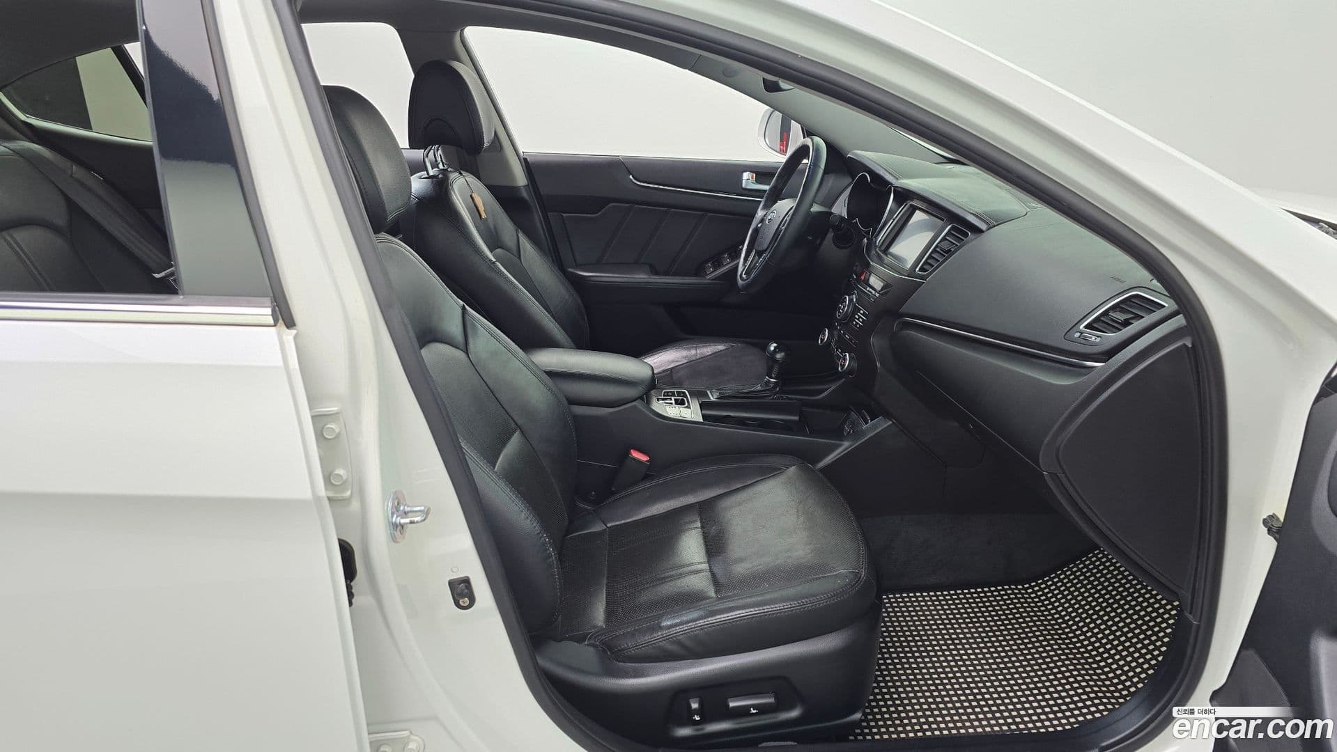 Main__Slider__Photo:K7 Kia 2012.3-10