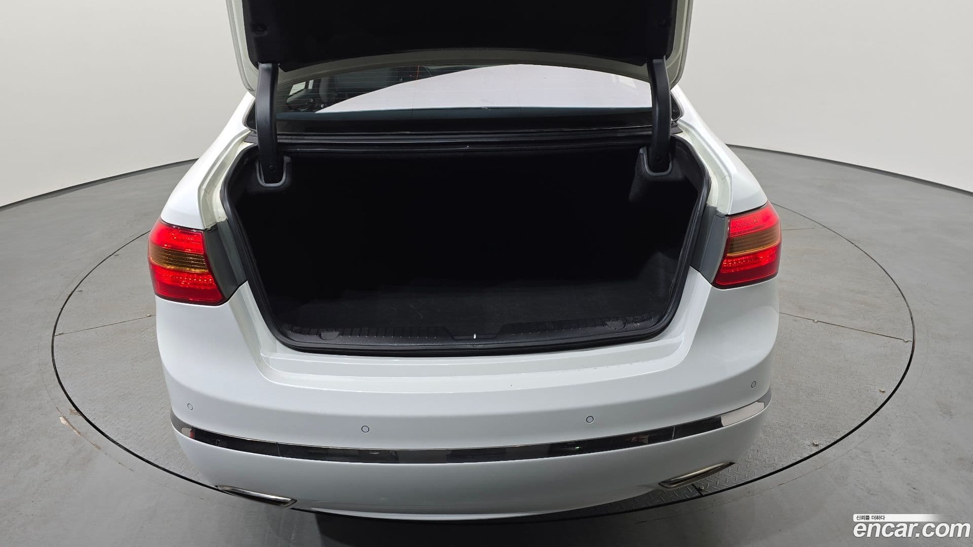 Main__Slider__Photo:K7 Kia 2012.3-19