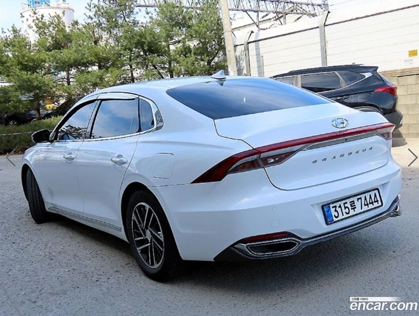 Main__Slider__Photo:Grandeur Hyundai 2020.1-2