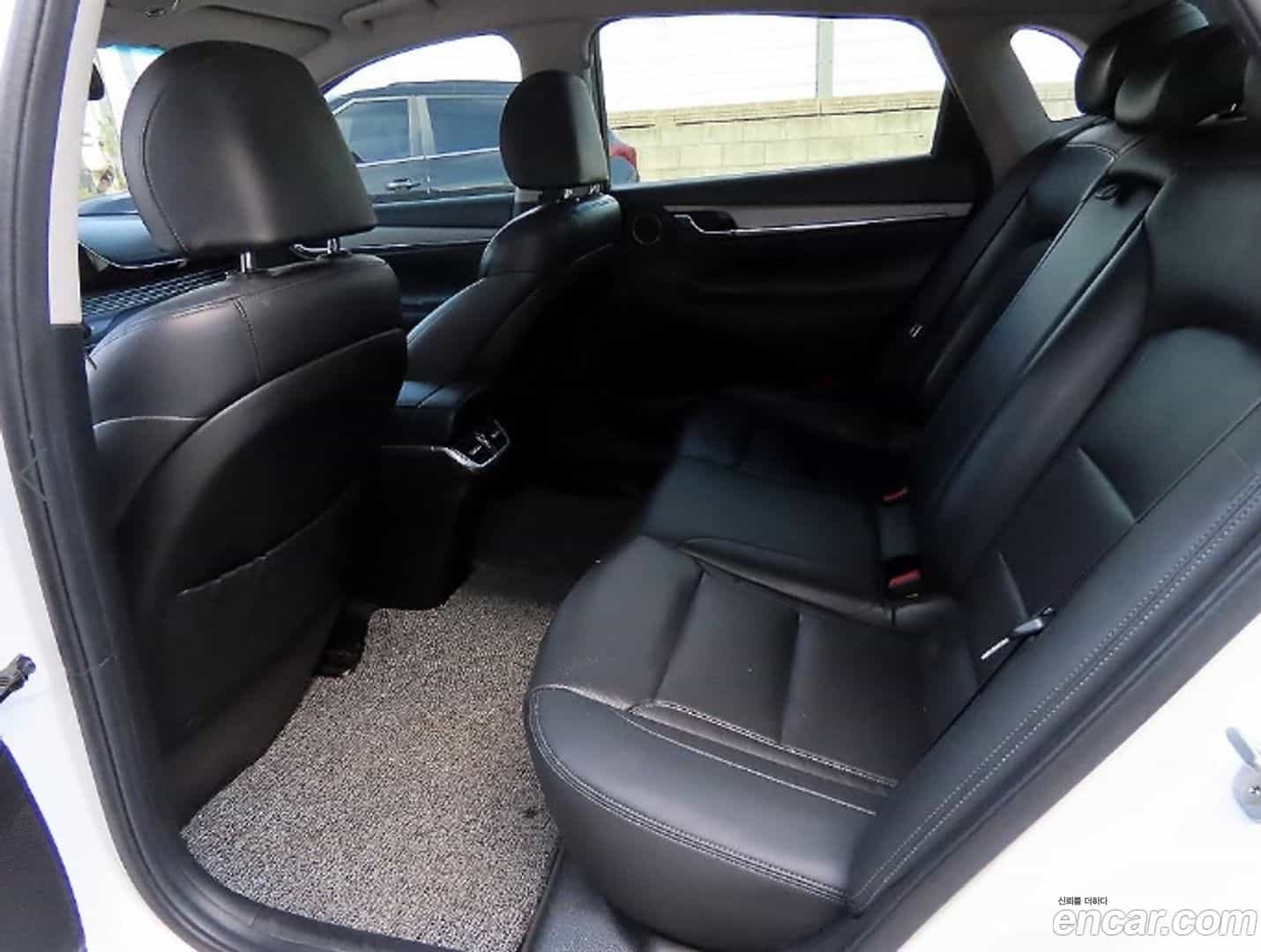 Grandeur Hyundai 2020.1-OUTER-006