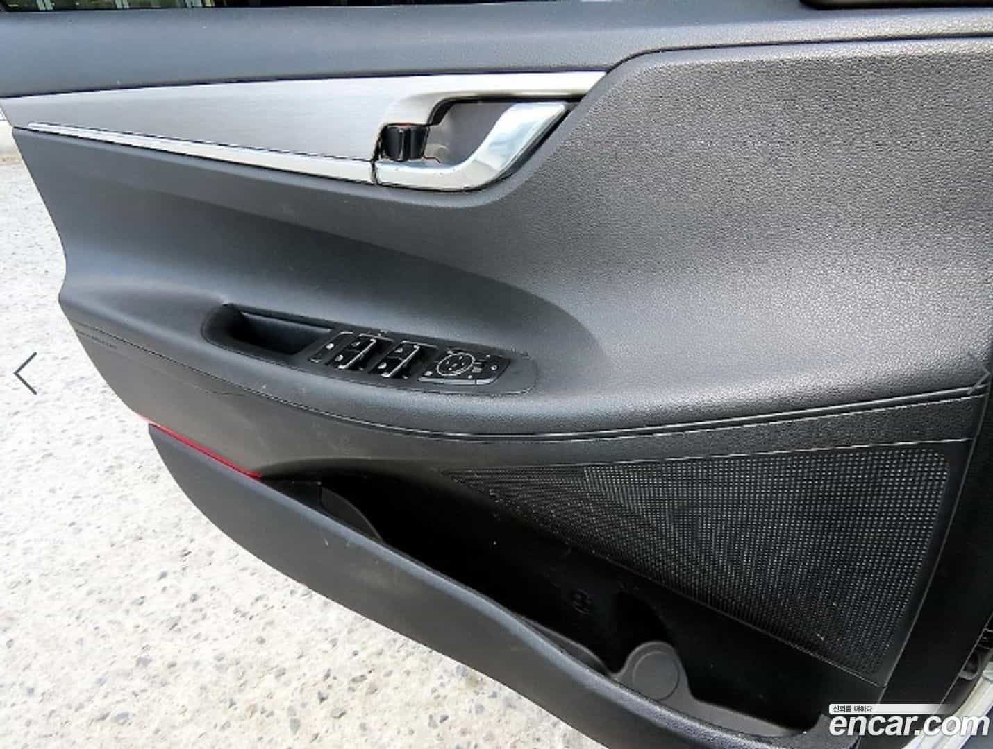 Grandeur Hyundai 2020.1-OPTION-015