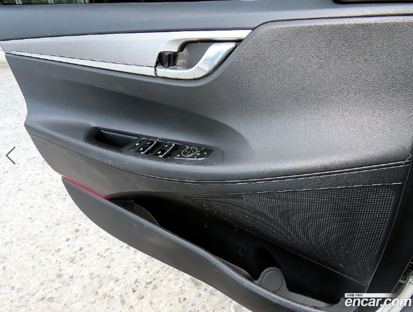 Main__Slider__Photo:Grandeur Hyundai 2020.1-10