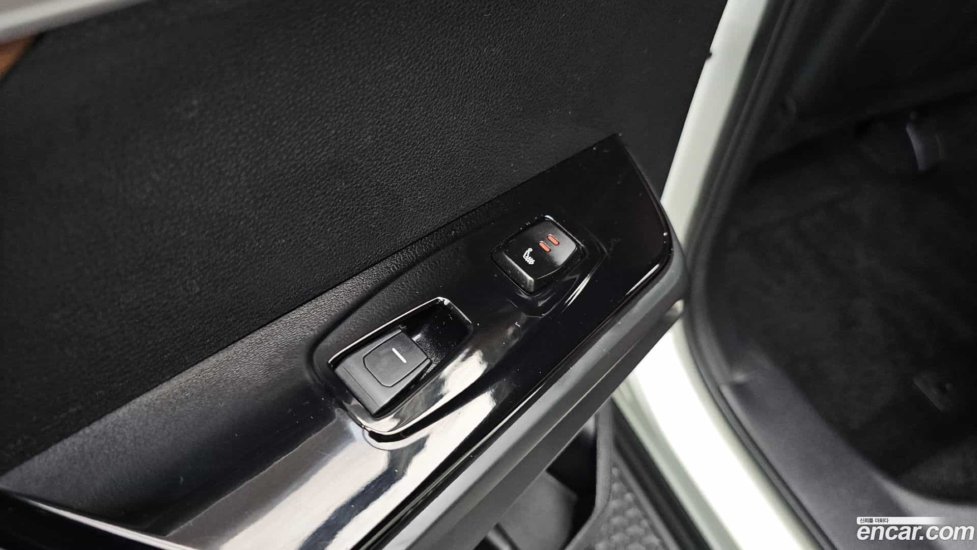 Torres KG_Mobility_Ssangyong 2023.3-OPTION-020