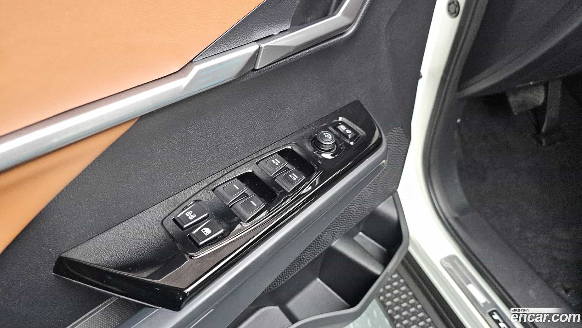 Torres KG_Mobility_Ssangyong 2023.3-OPTION-021