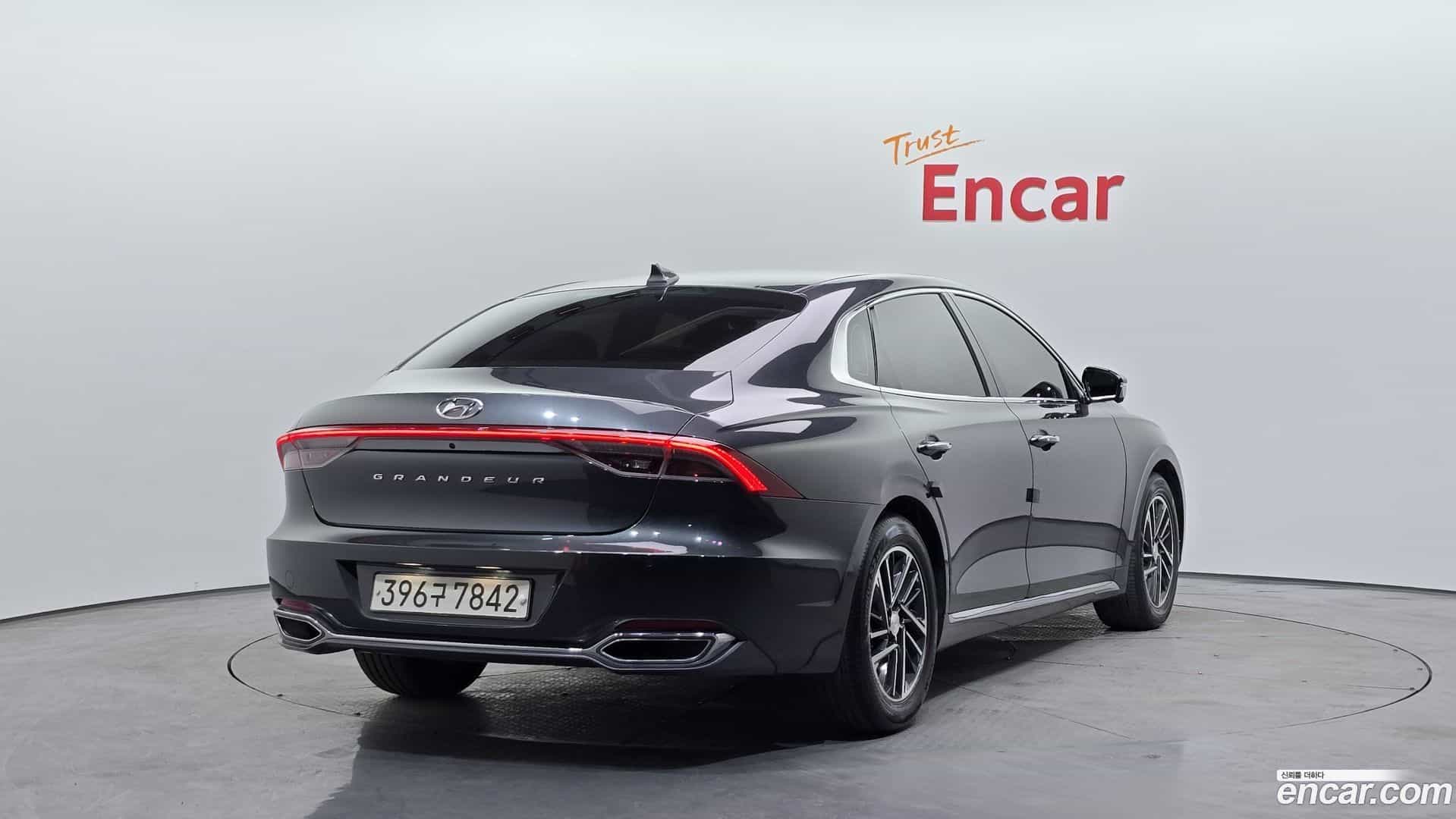 Grandeur Hyundai 2020.5-OUTER-002