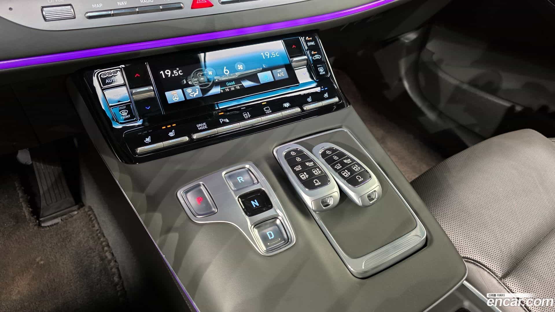 Grandeur Hyundai 2021.2-INNER-009