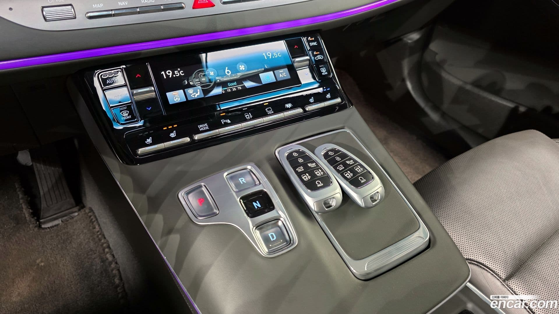 Main__Slider__Photo:Grandeur Hyundai 2021.2-8