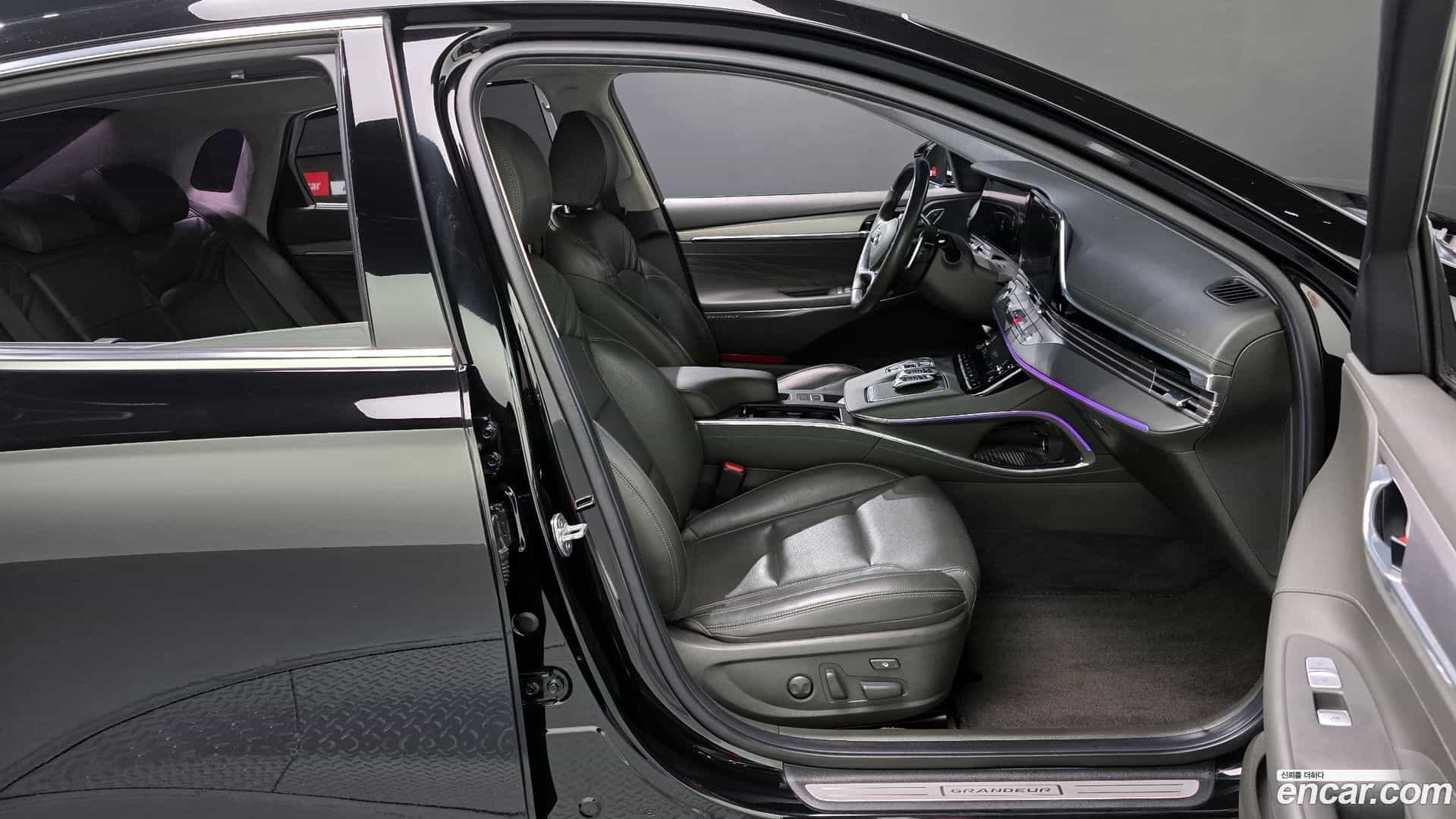 Grandeur Hyundai 2021.2-INNER-010