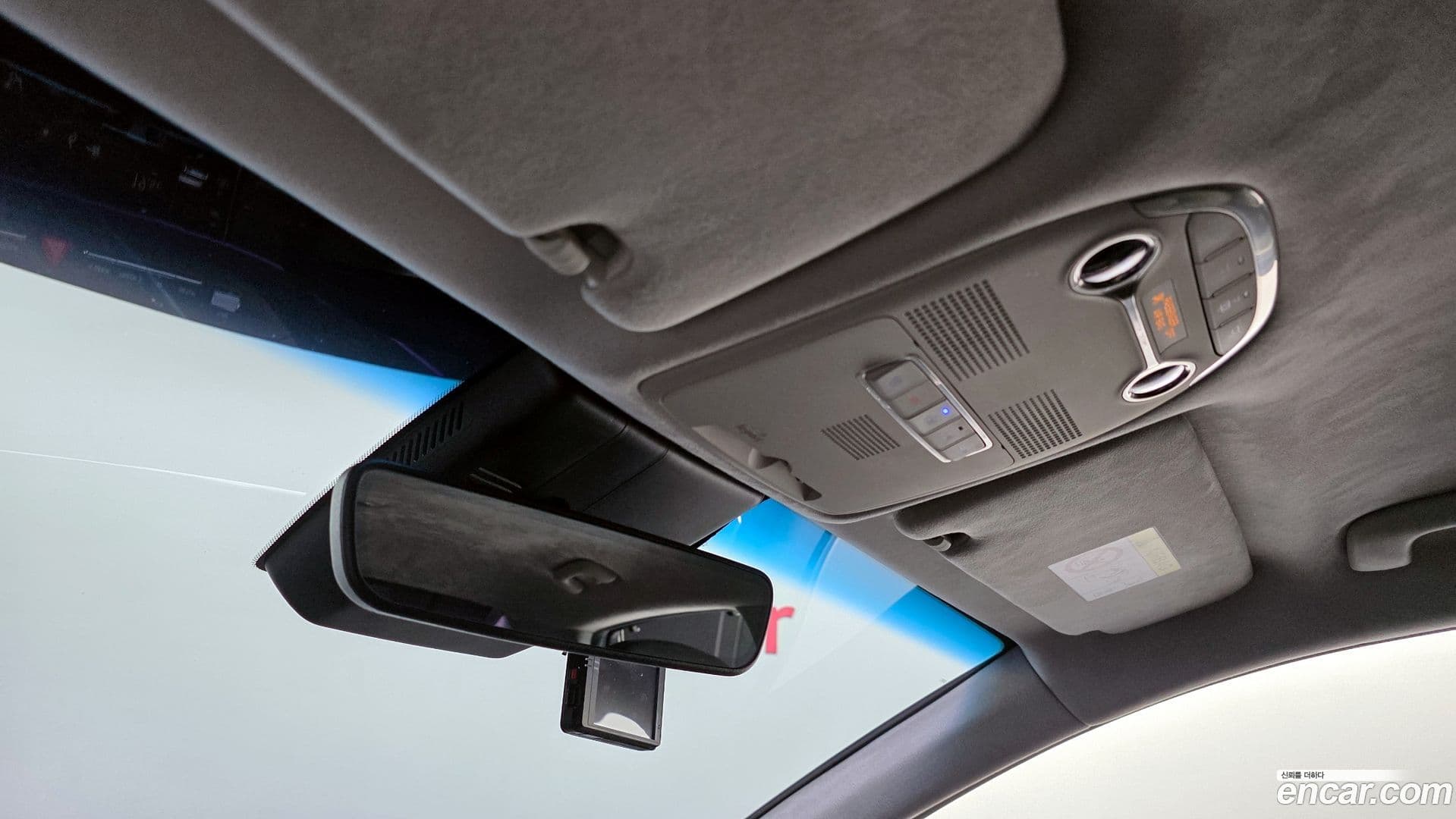 Main__Slider__Photo:Grandeur Hyundai 2021.2-16