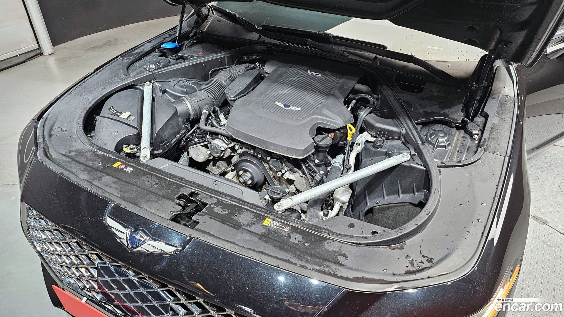 Main__Slider__Photo:G90 Genesis 2019.10-5