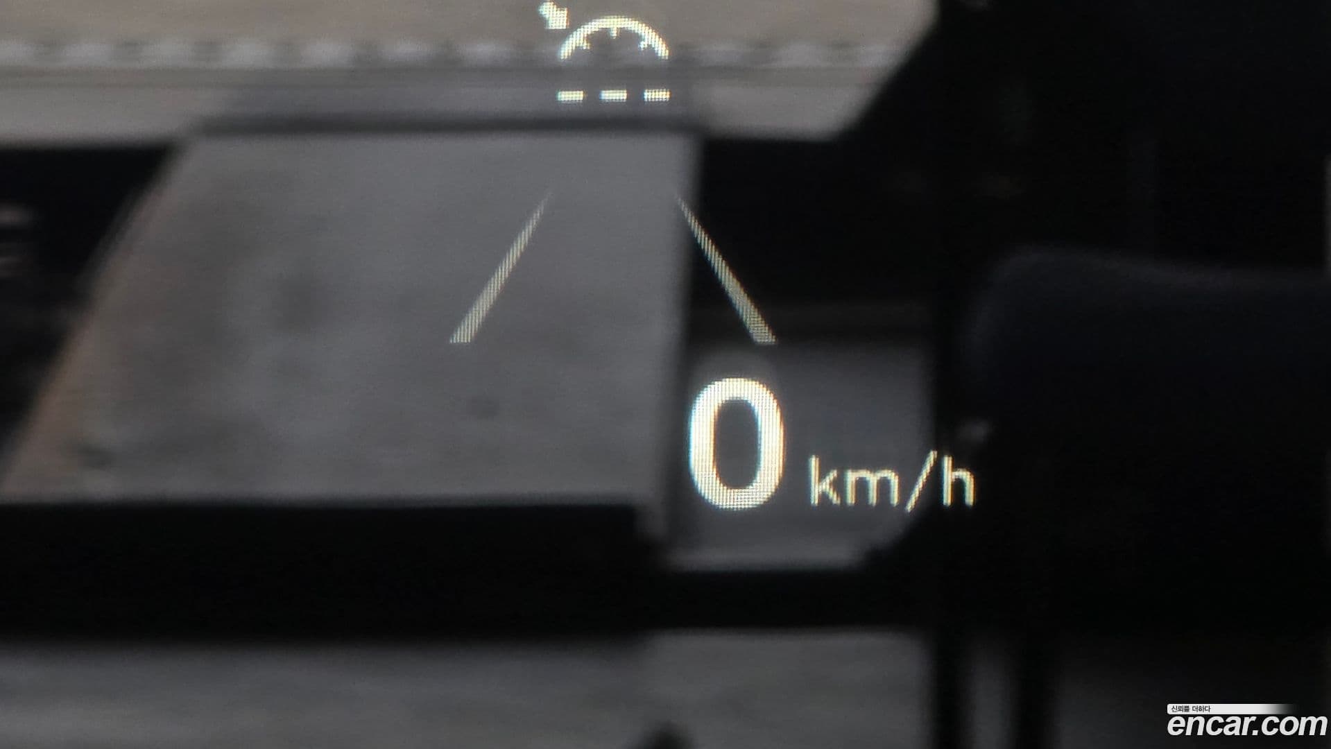 Main__Slider__Photo:G90 Genesis 2019.10-15