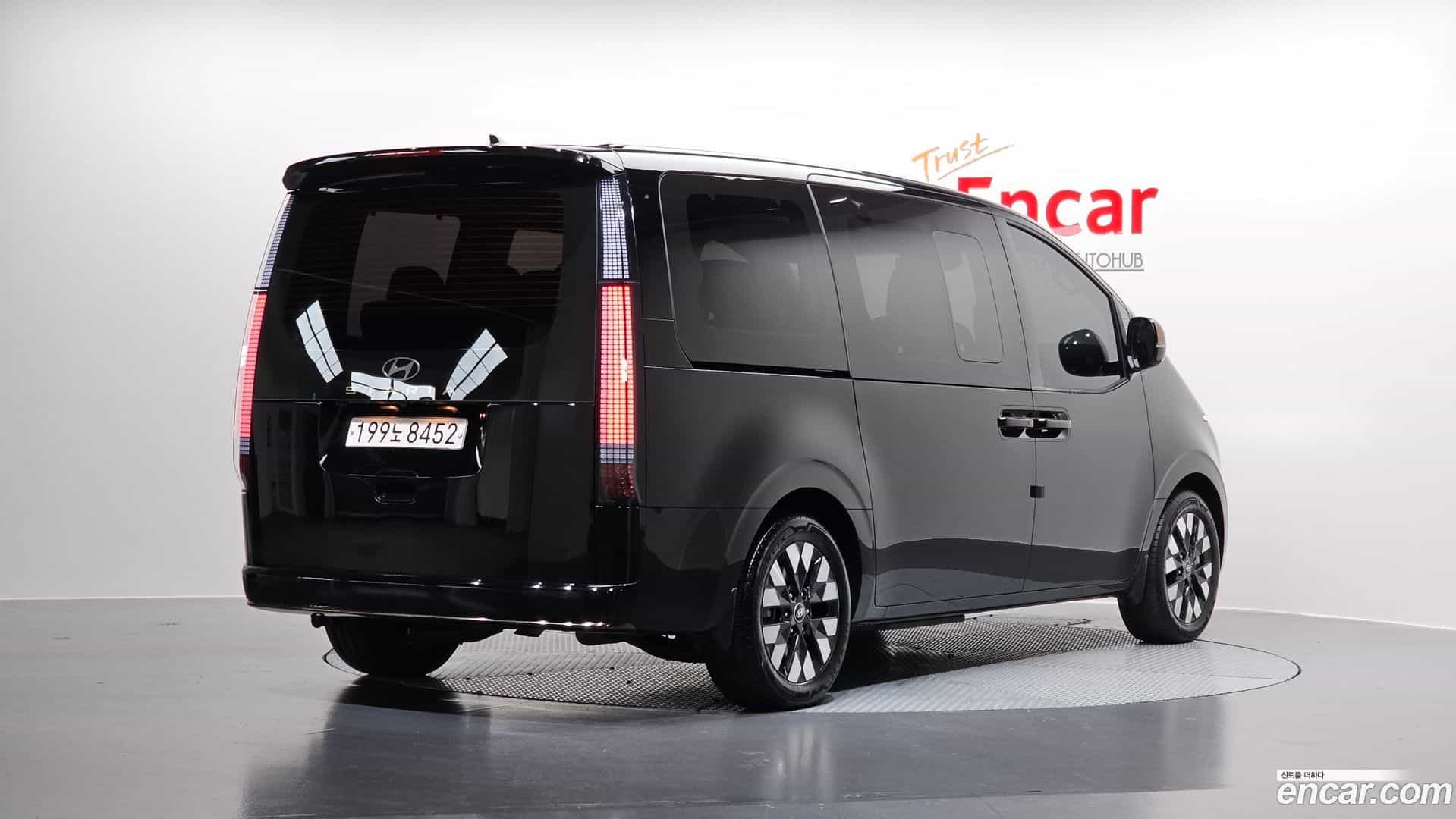 Staria Hyundai 2024.2-OUTER-002