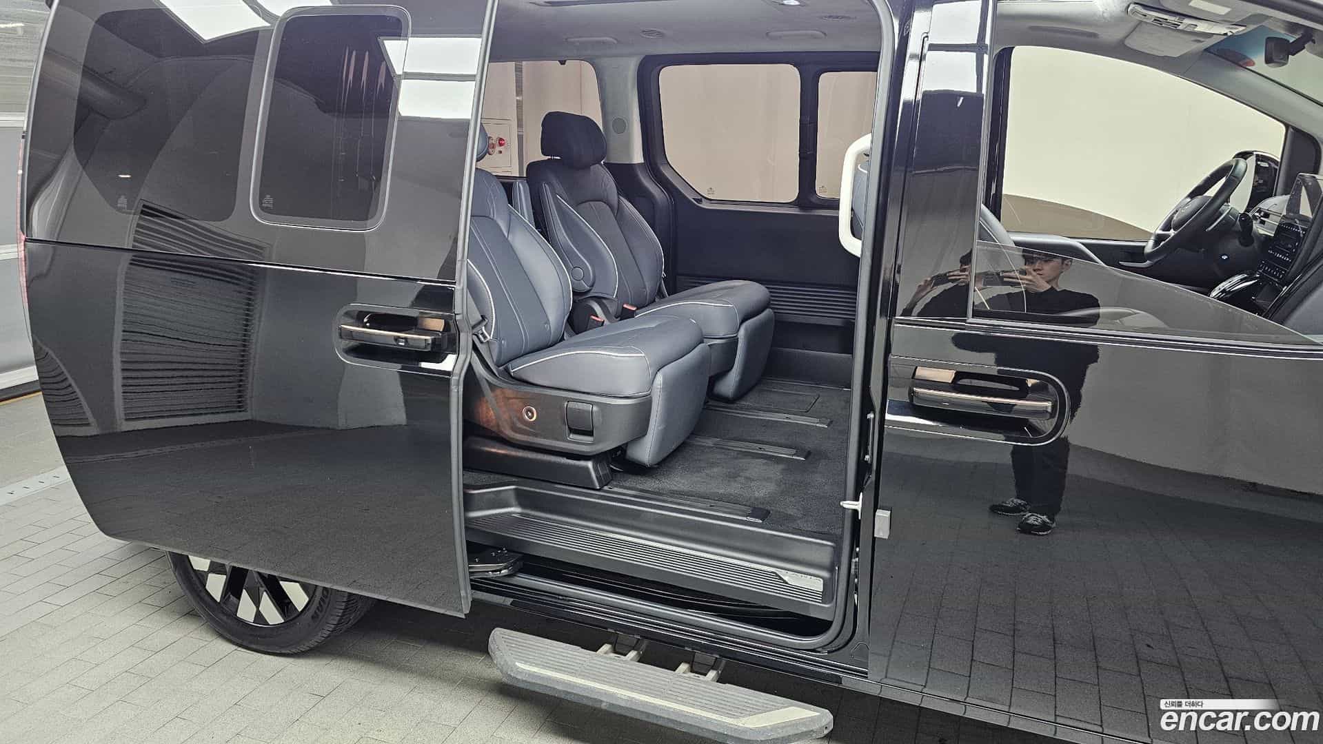 Staria Hyundai 2024.2-OPTION-016