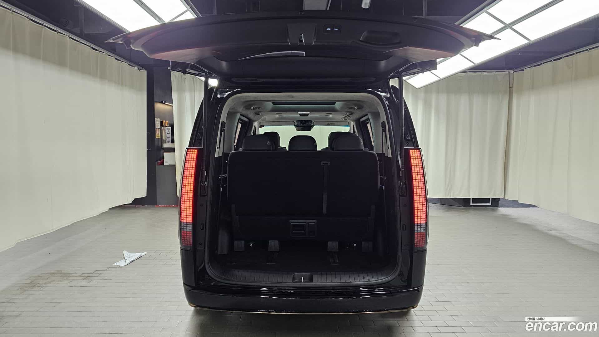 Staria Hyundai 2024.2-OPTION-024