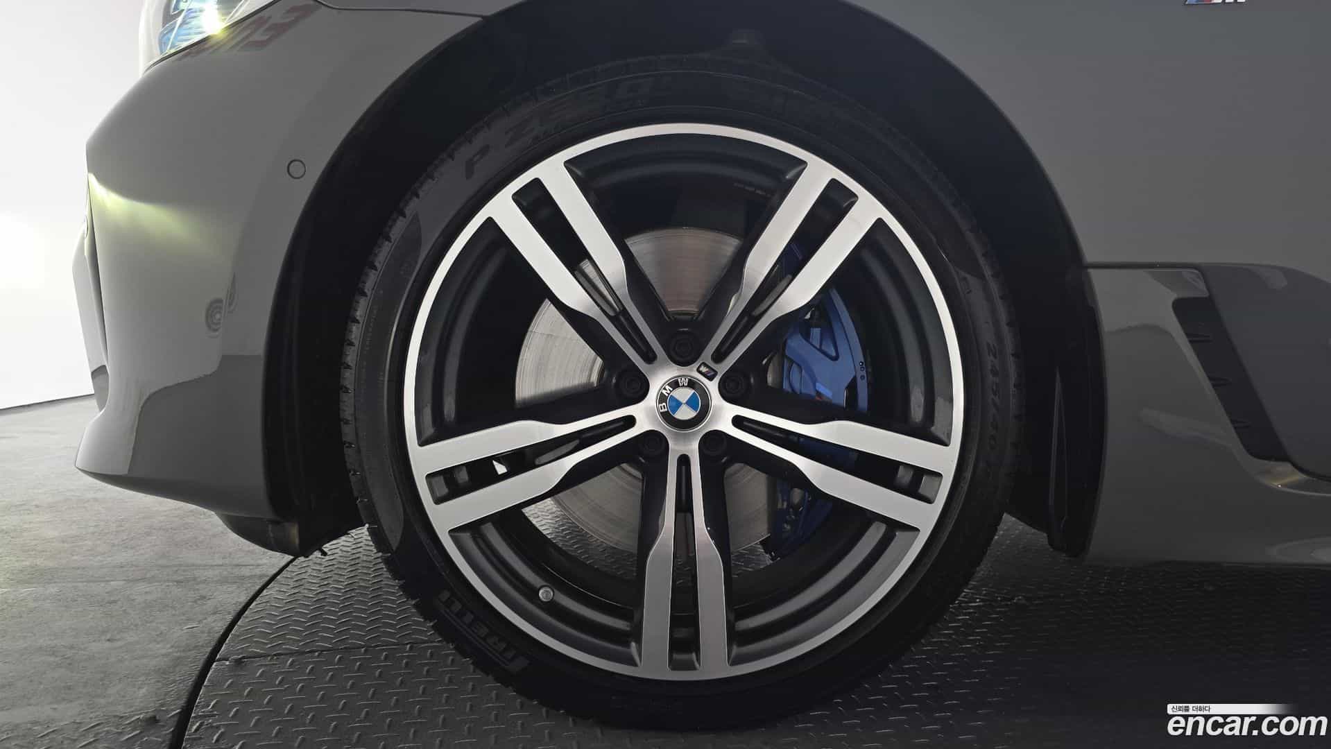 Gran Turismo BMW 2021.7-OUTER-005