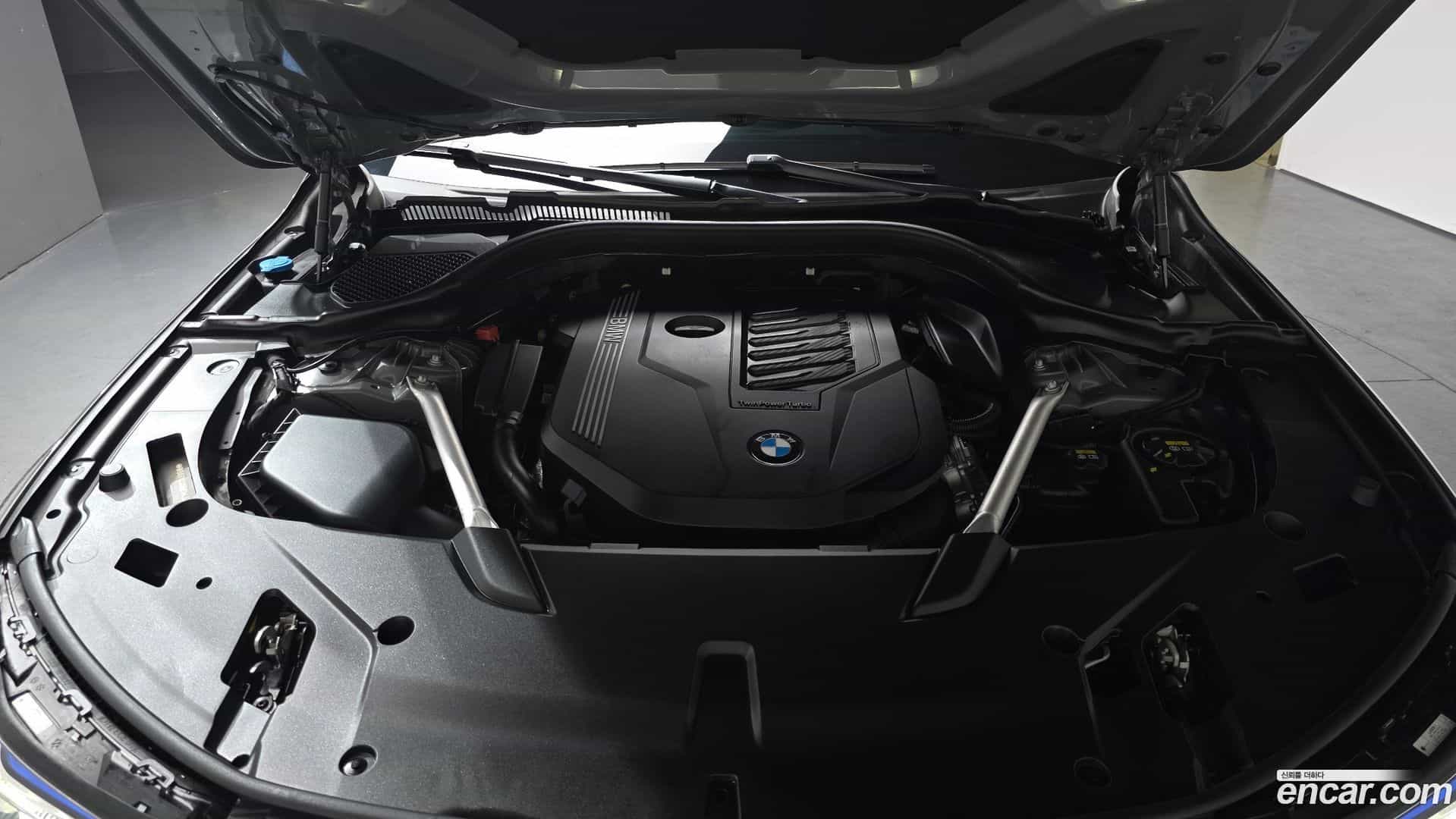 Gran Turismo BMW 2021.7-OUTER-006