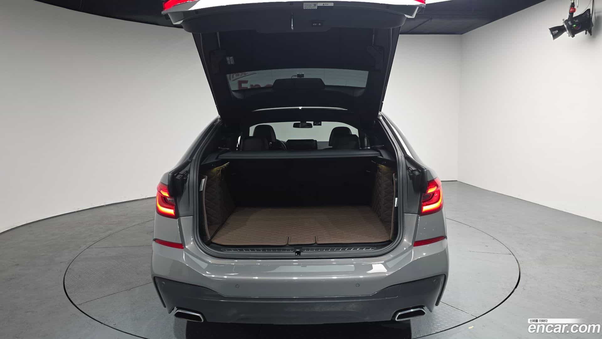 Gran Turismo BMW 2021.7-OPTION-024