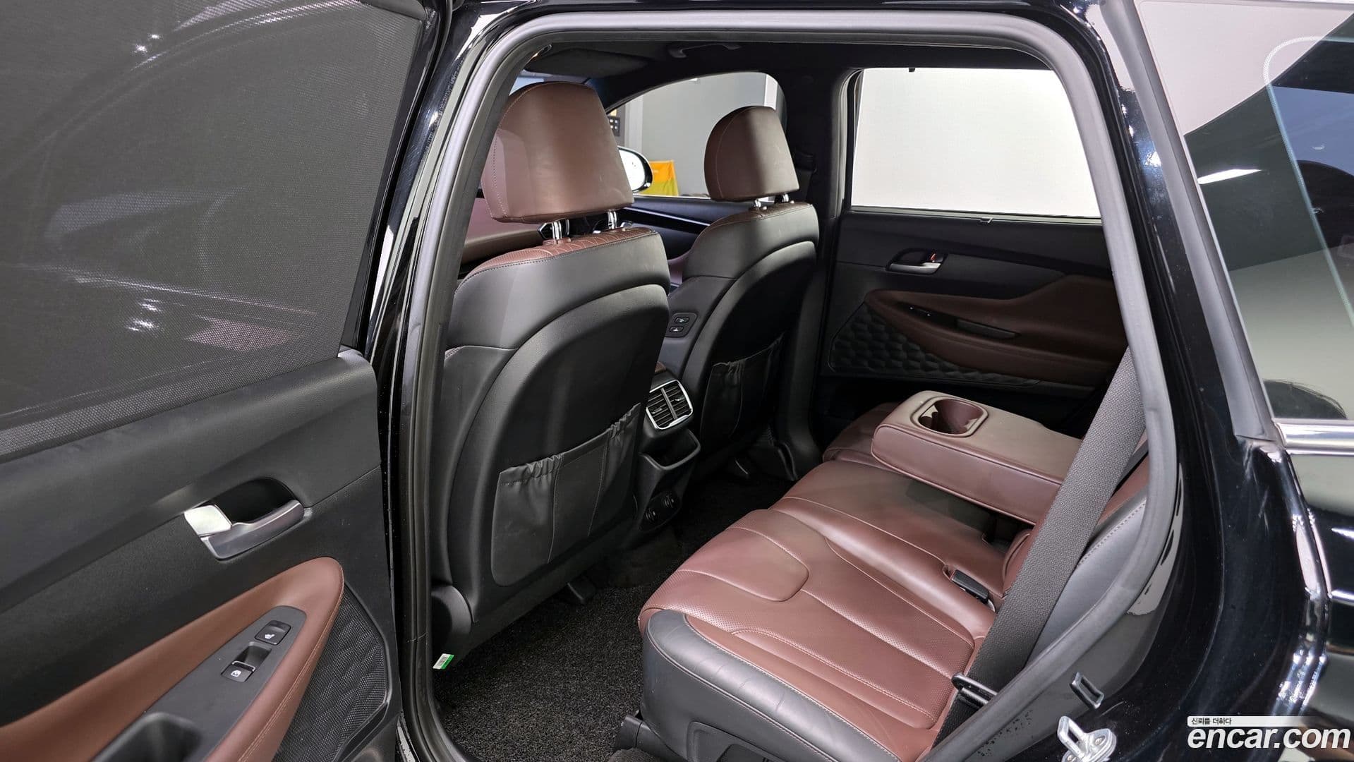 Main__Slider__Photo:Santafe Hyundai 2019.3-10