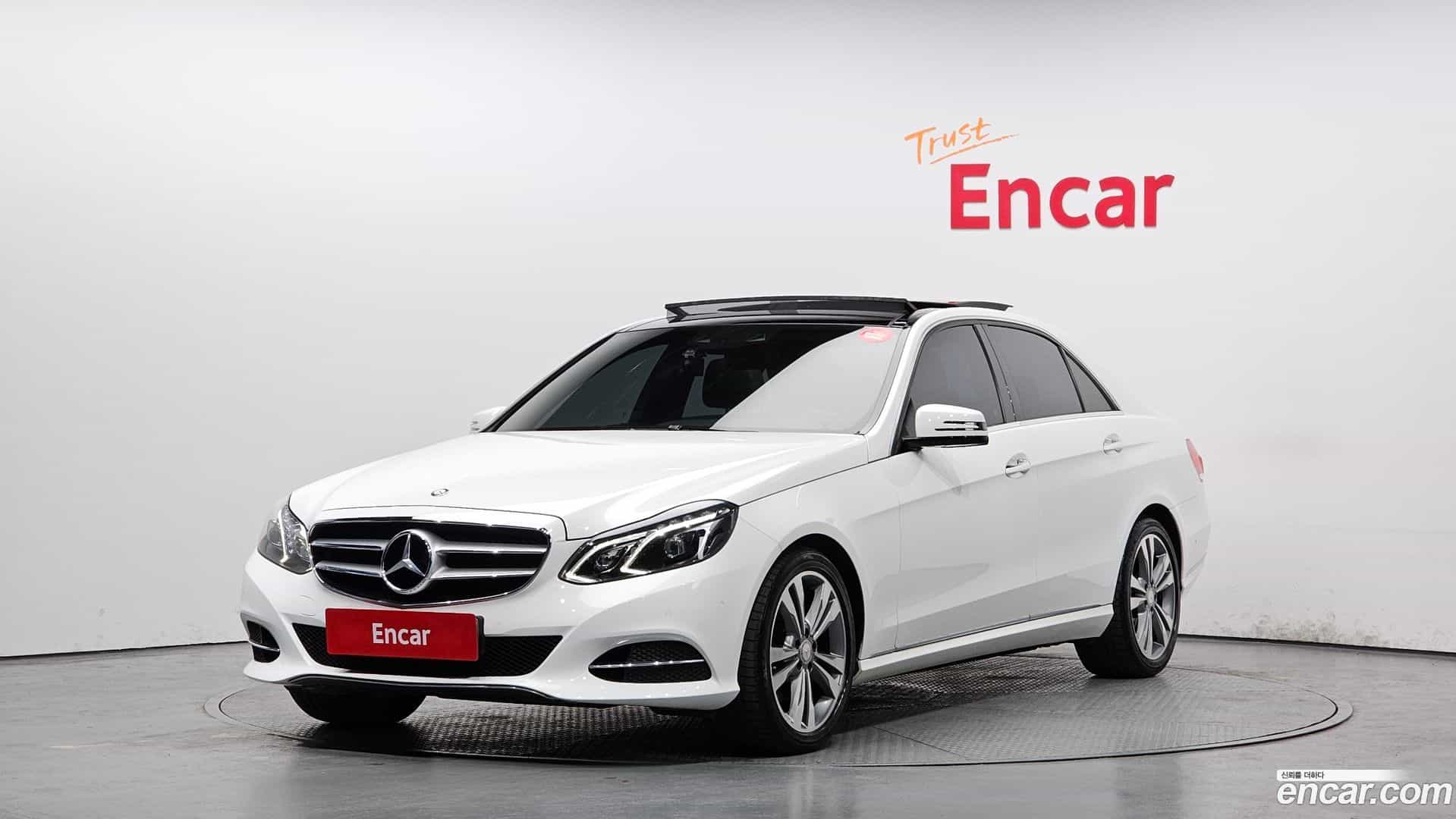 E-Class Mercedes-Benz 2014.2-OUTER-001