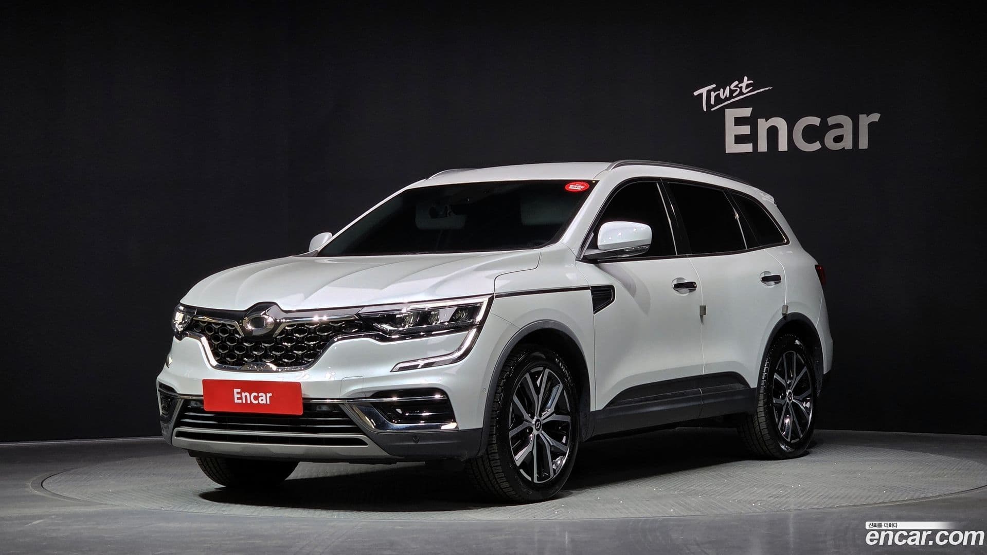 Main__Slider__Photo:QM6 Renault-KoreaSamsung 2022.2-0