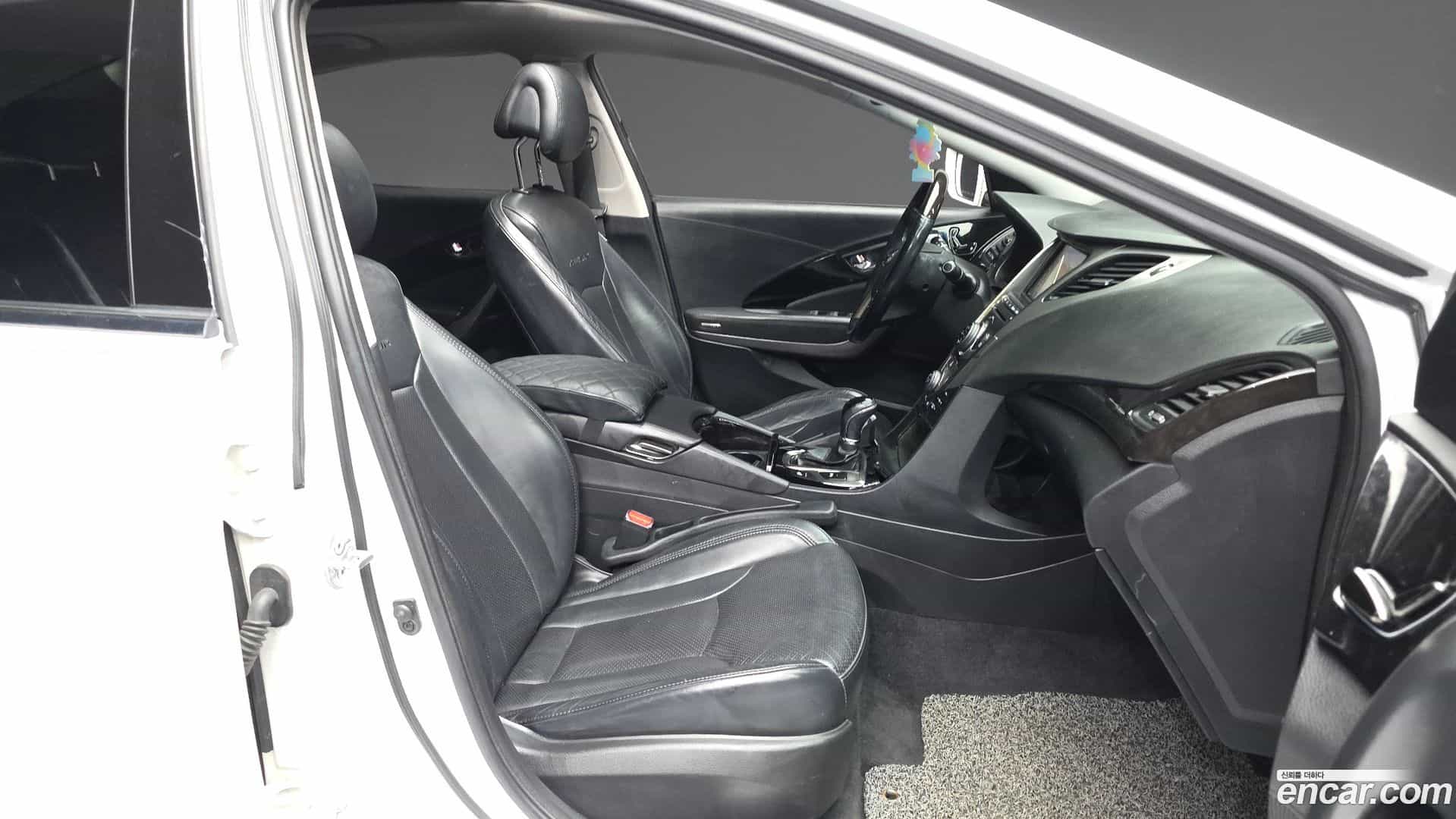 Grandeur Hyundai 2012.4-OPTION-015