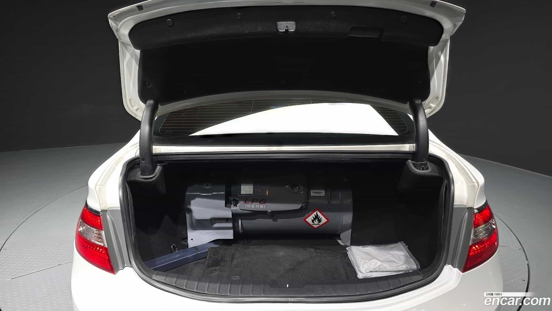 Grandeur Hyundai 2012.4-OPTION-024