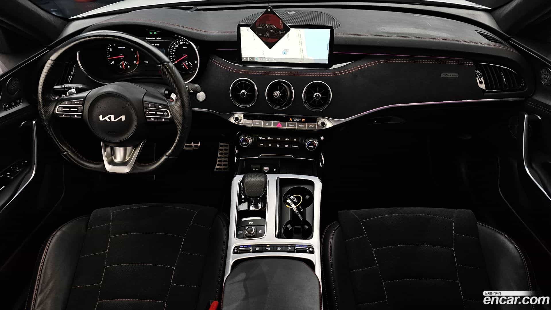 Stinger Kia 2022.11-INNER-007