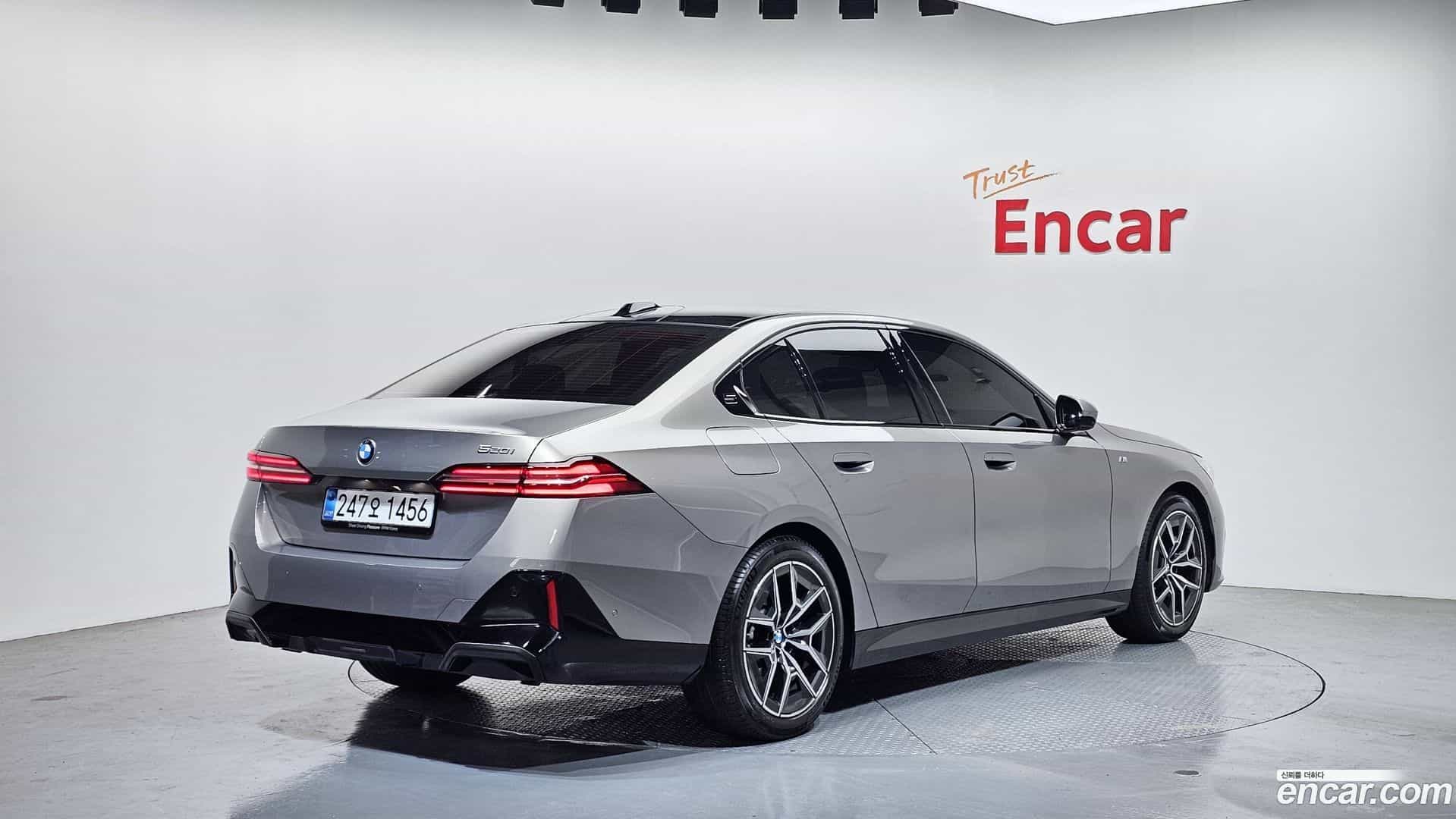 5-Series BMW 2025.6-OUTER-002