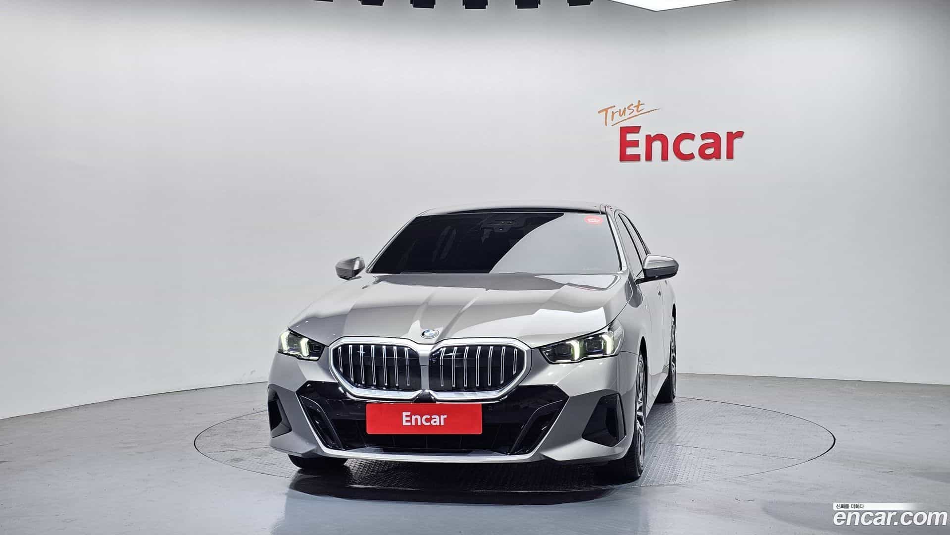 5-Series BMW 2025.6-OUTER-003