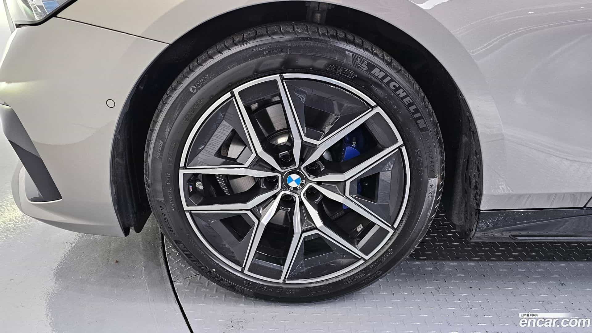 5-Series BMW 2025.6-OUTER-005