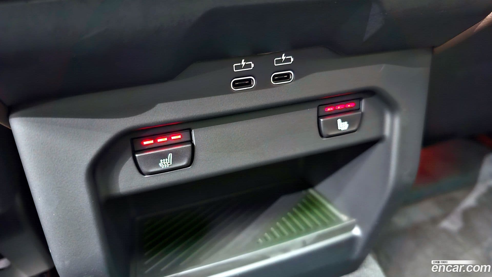 Main__Slider__Photo:5-Series BMW 2025.6-17