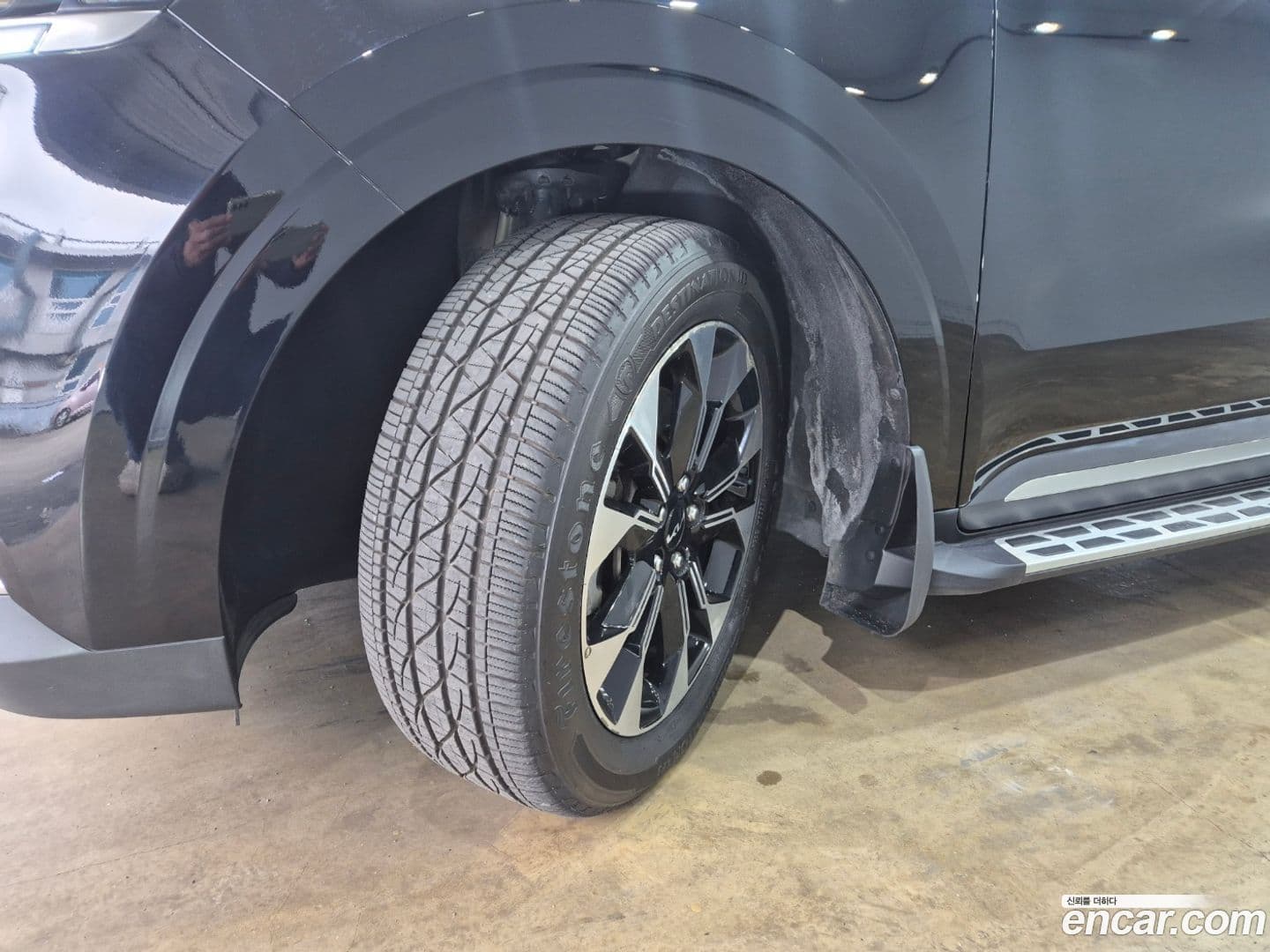 Main__Slider__Photo:Canival Kia 2023.0-4