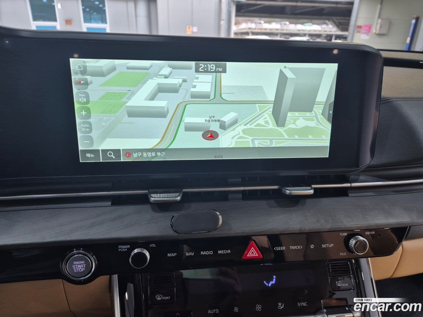 Main__Slider__Photo:Canival Kia 2023.0-19