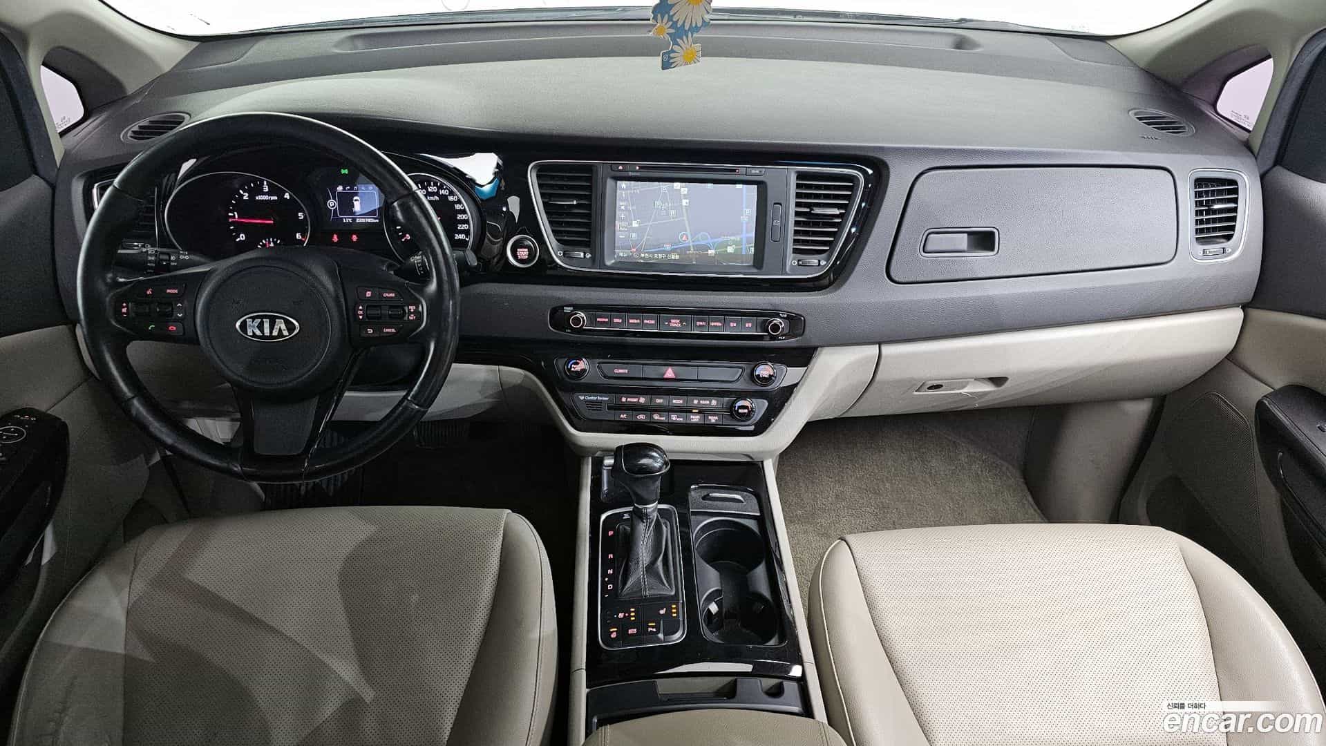 Canival Kia 2015.2-INNER-007