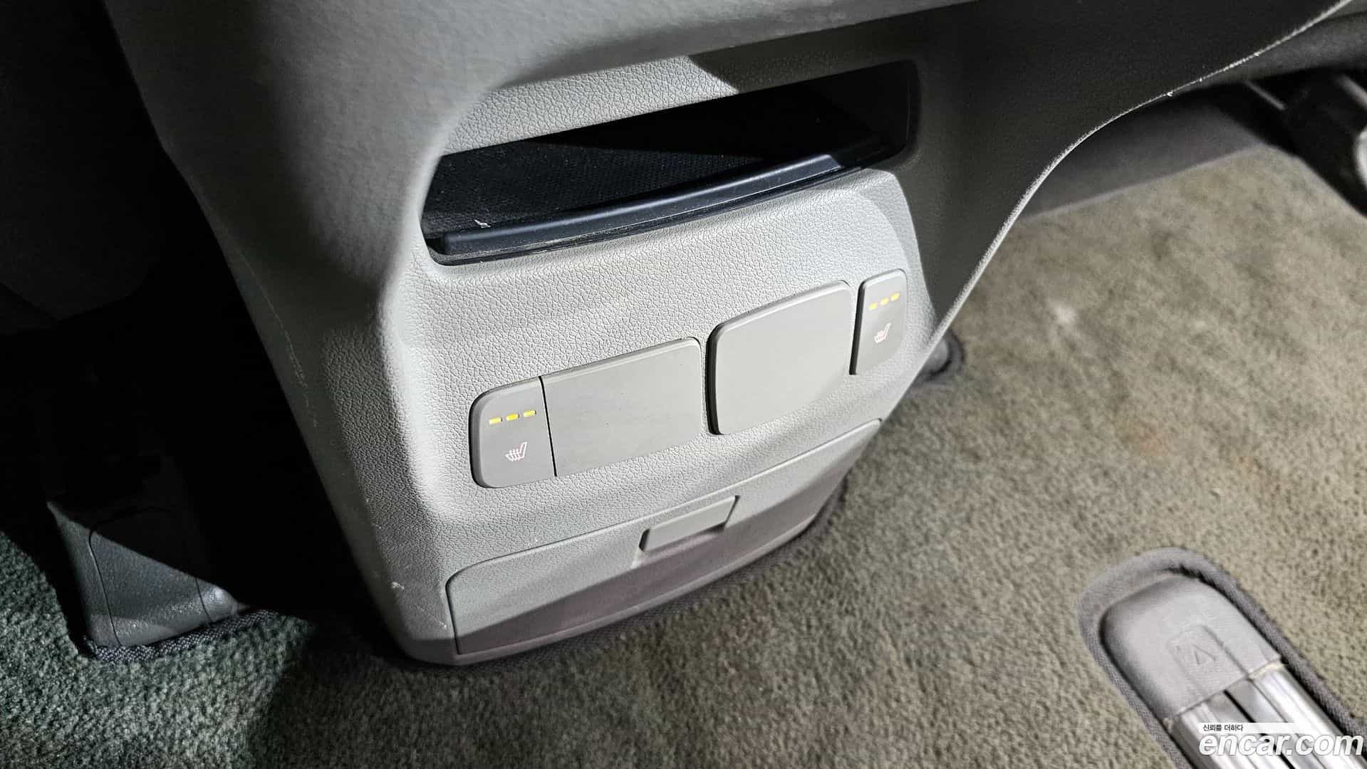 Canival Kia 2015.2-OPTION-022