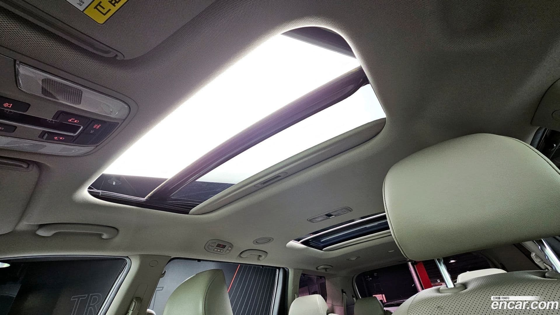 Main__Slider__Photo:Canival Kia 2015.2-18