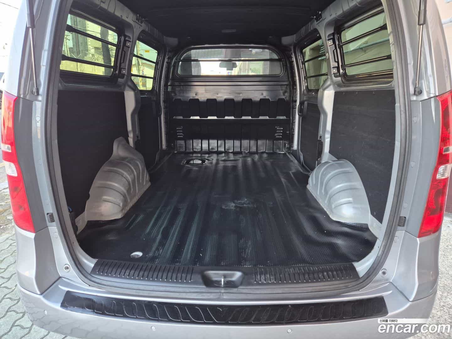 Starex Hyundai 2020.11-OPTION-015