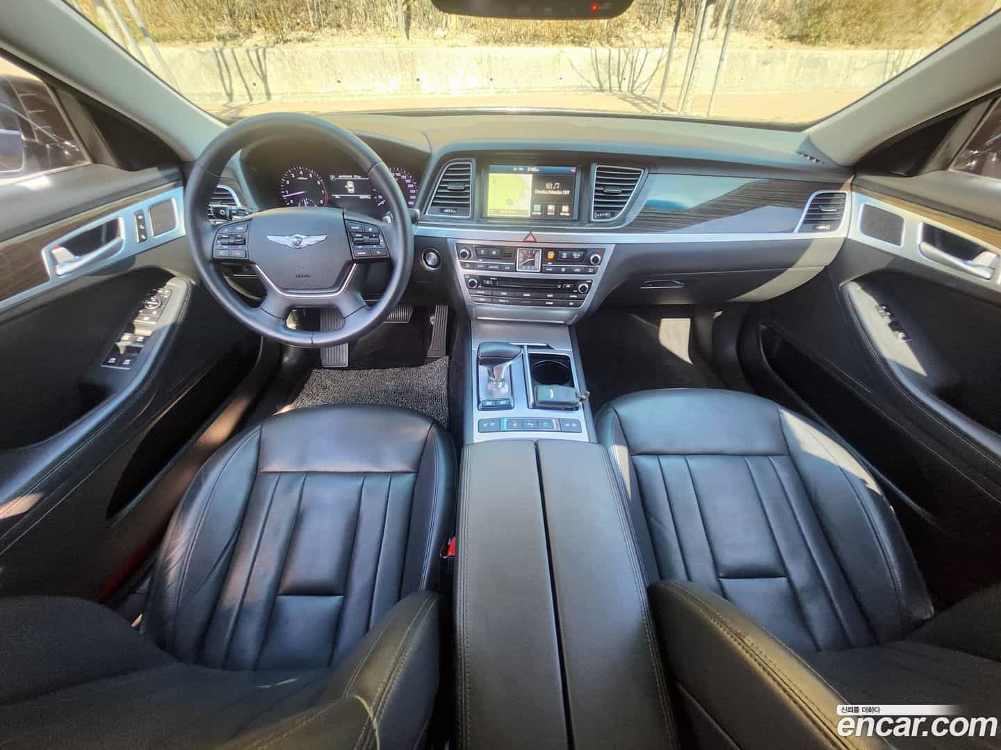 G80 Genesis 2018.3-INNER-010