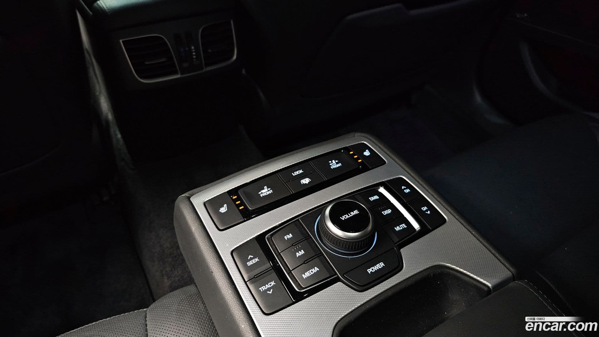 Main__Slider__Photo:G80 Genesis 2016.9-17