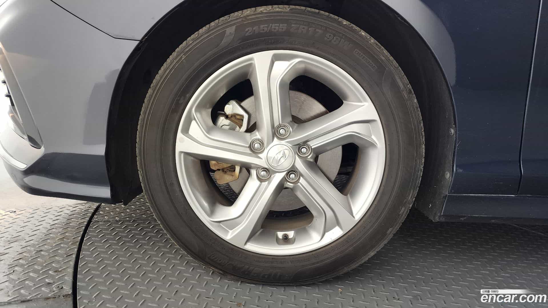 Sonata Hyundai 2018.3-OUTER-005