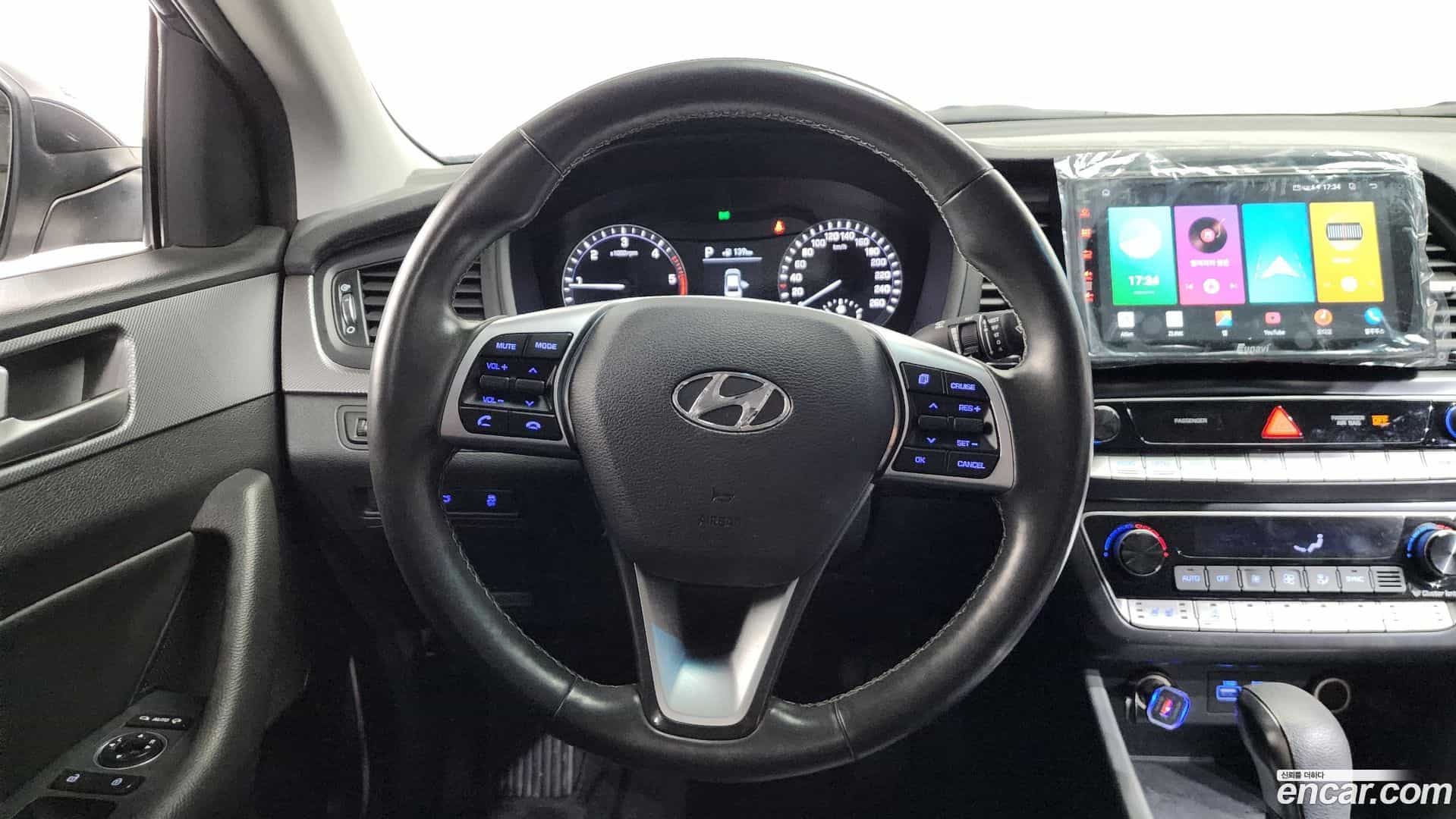 Sonata Hyundai 2018.3-OPTION-017