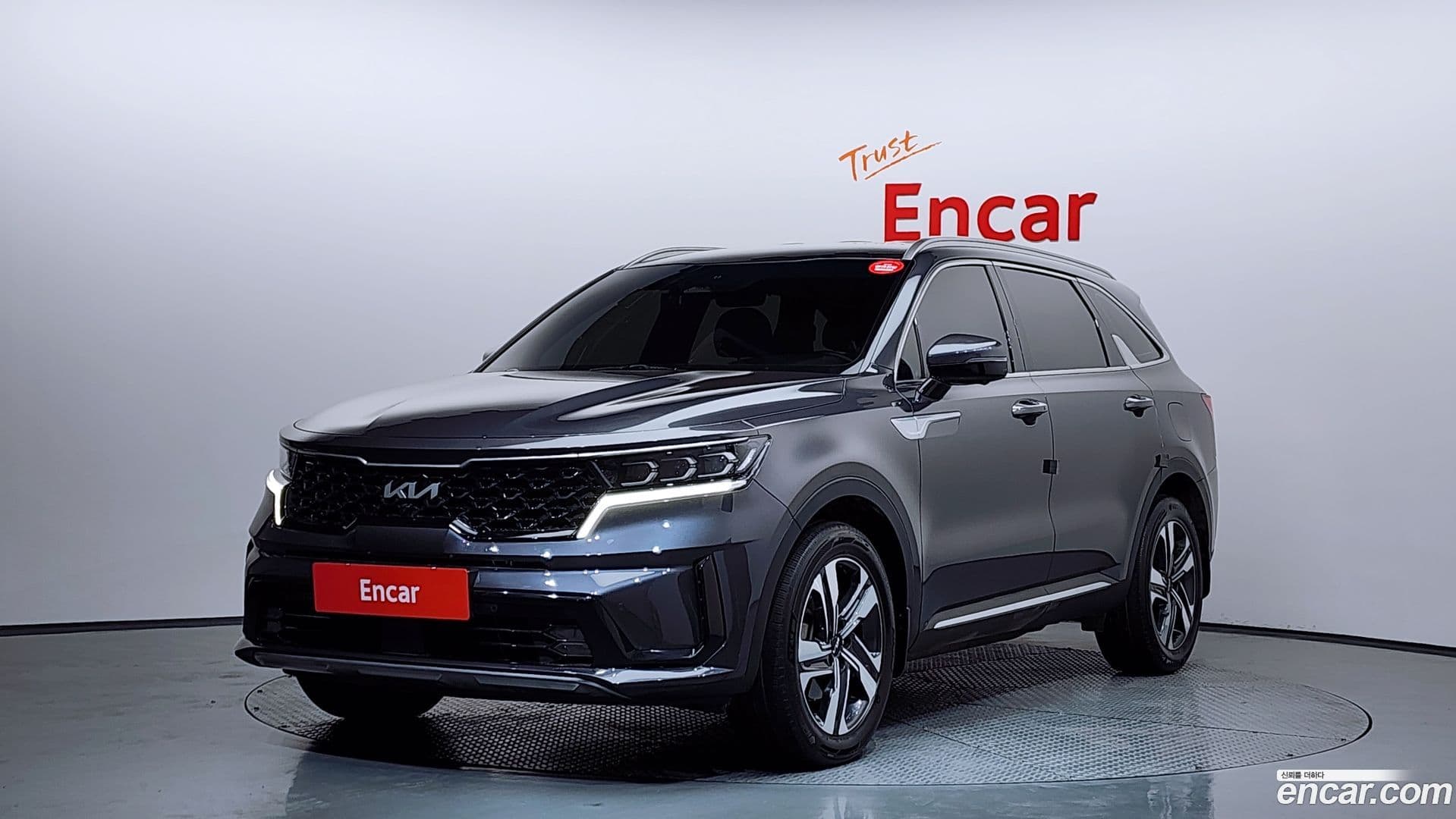 Main__Slider__Photo:Sorento Kia 2022.1-0